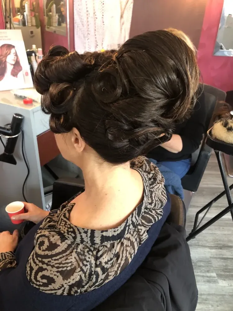 chignon de mariage vu de dos